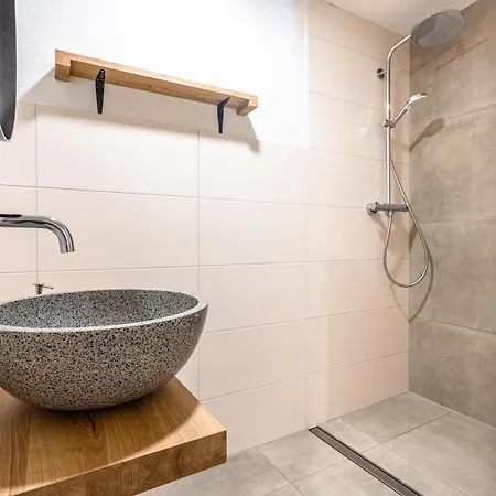 Stuub Langenbach Διαμέρισμα *